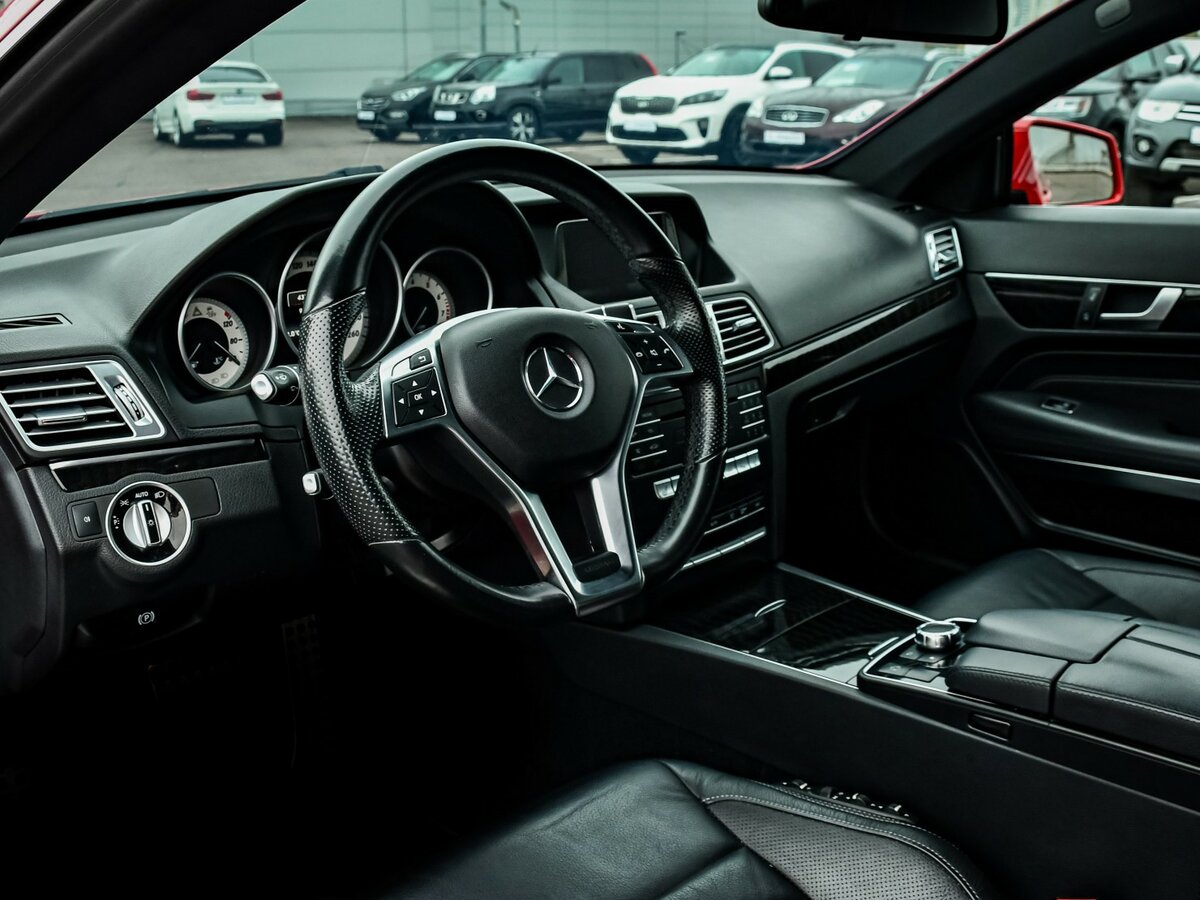 Mercedes-Benz E-Класс 200 IV (W212, S212, C207) Рестайлинг, 2015 Фото №11