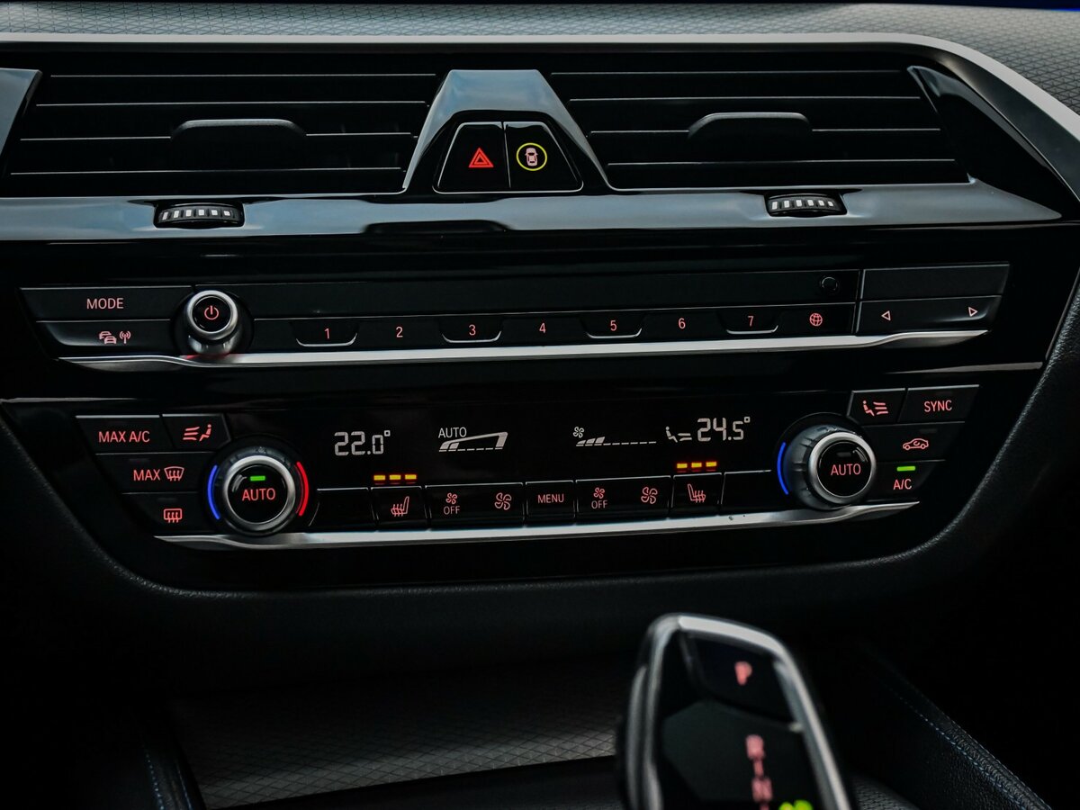 BMW 5 серии 520d VII (G30/G31), 2019 Фото №16