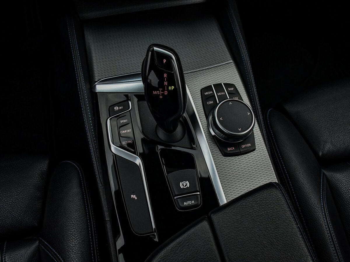 BMW 5 серии 520d VII (G30/G31), 2019 Фото №17
