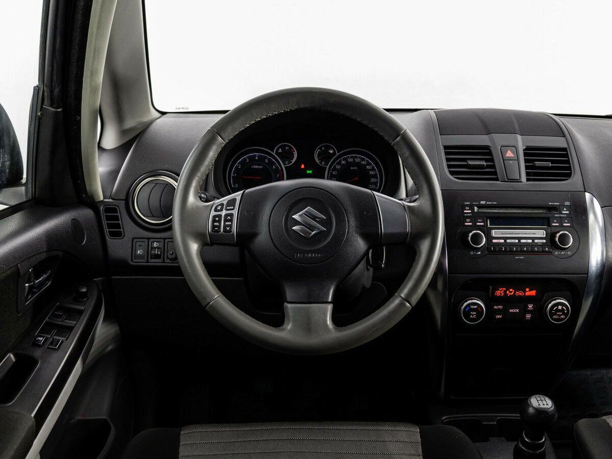 Suzuki SX4 I (Classic) Рестайлинг, 2010 Фото №11