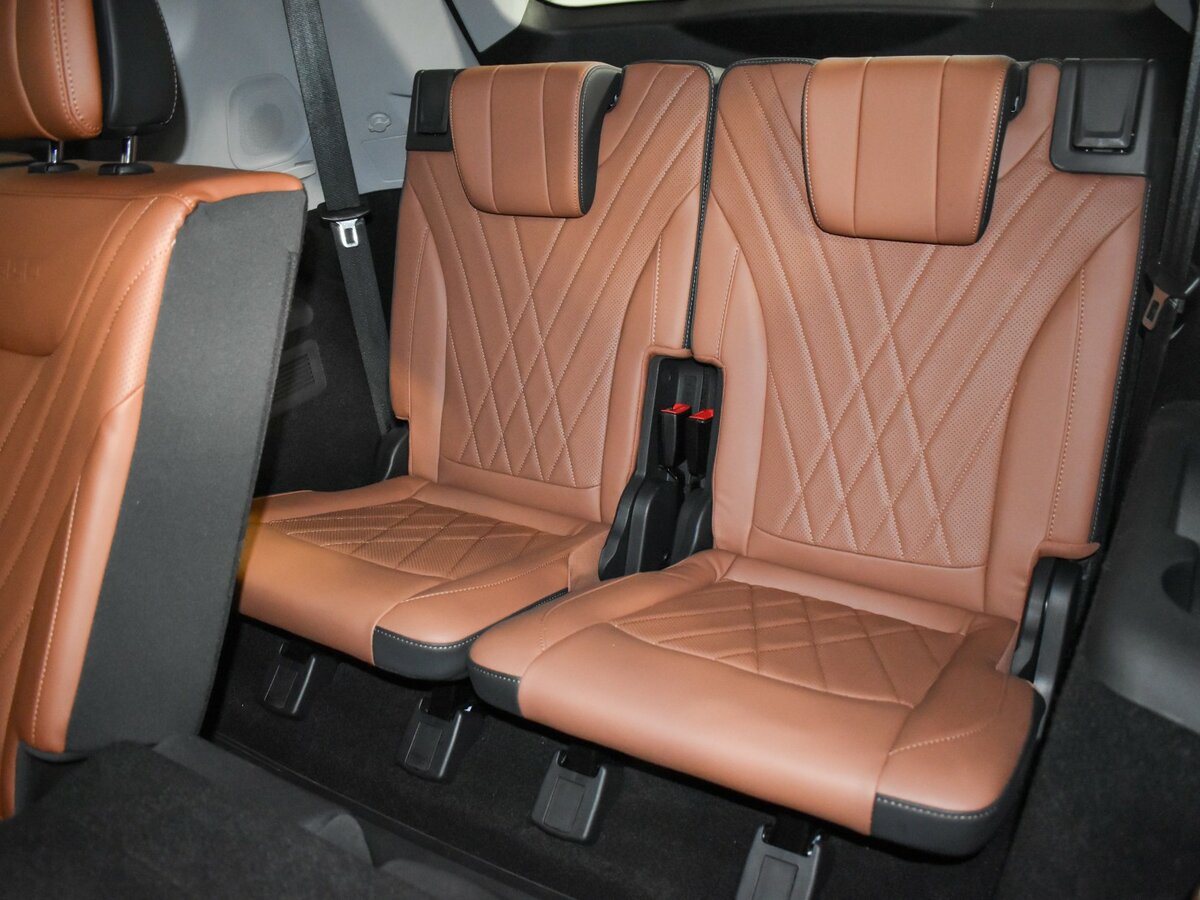 Chery Tiggo 8 Pro e+, 2023 Фото №14