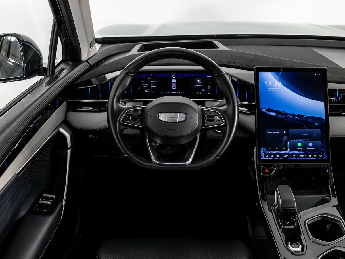 Geely Atlas II, 2023 Фото №10