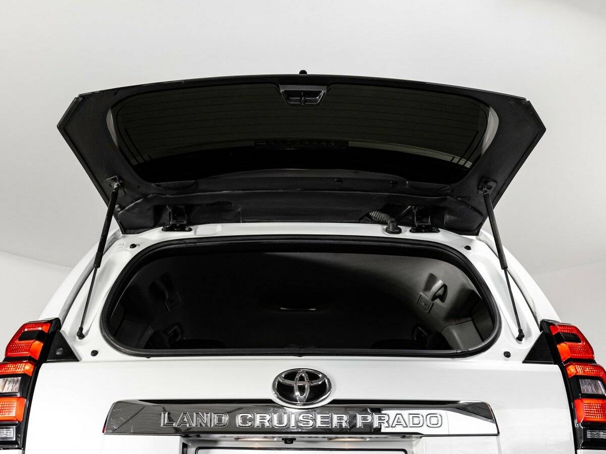 Toyota Land Cruiser Prado 150 Series Рестайлинг 2, 2019 Фото №27