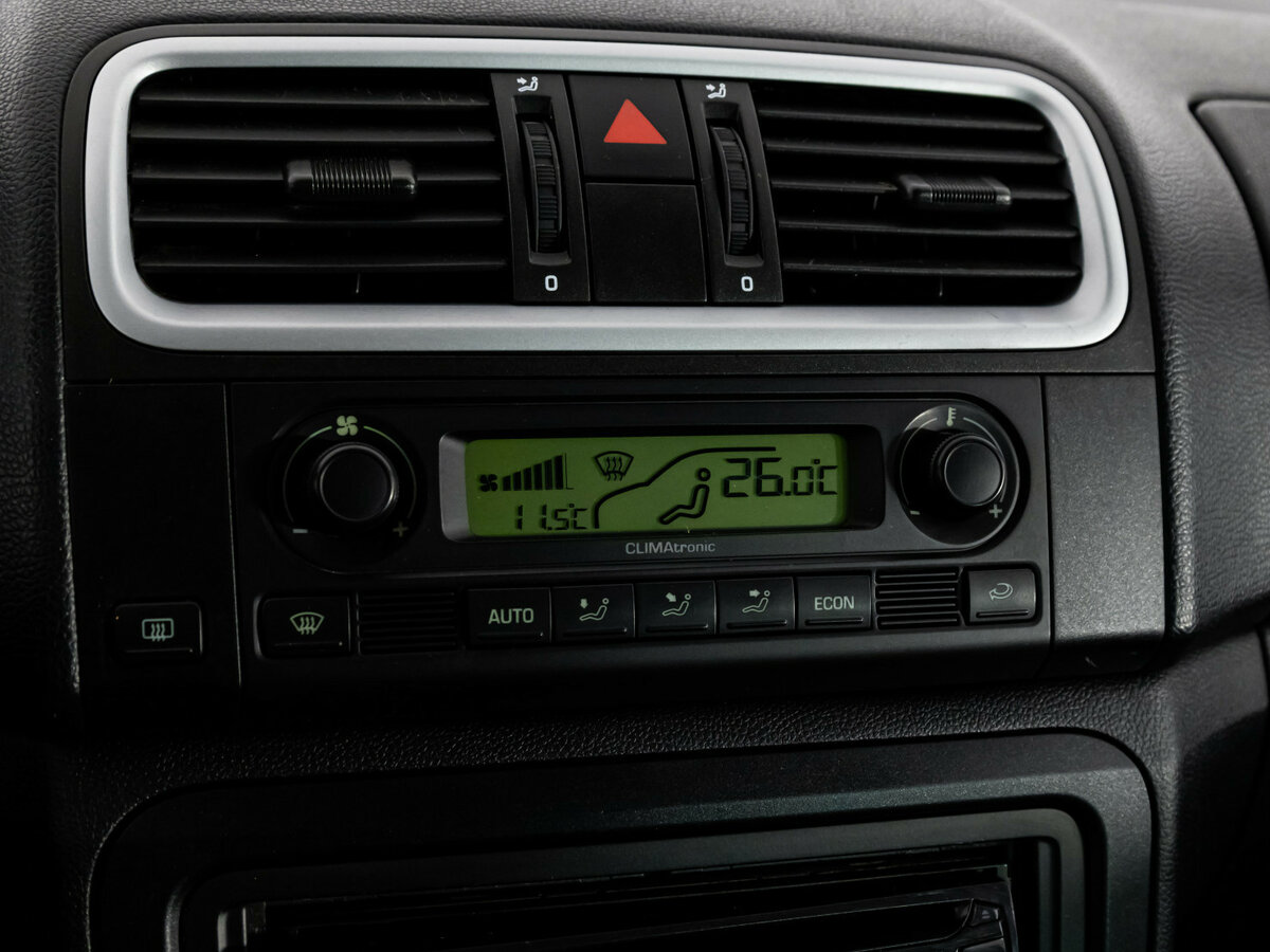 Skoda Fabia II, 2010 Фото №12