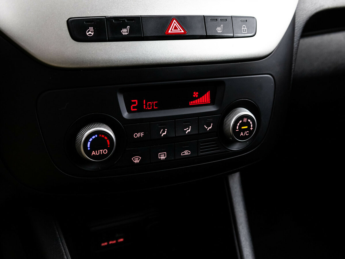 Kia Venga I Рестайлинг, 2016 Фото №10