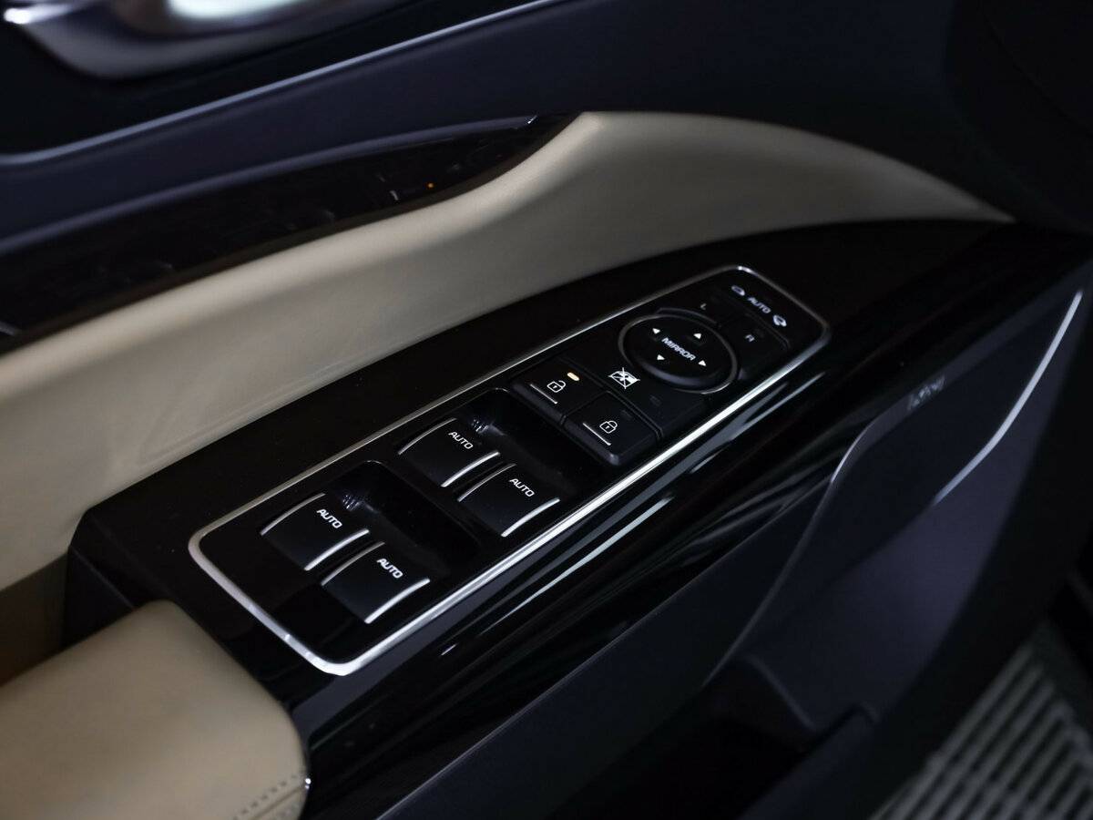 Kia Quoris I Ресталинг 2, 2017 Фото №12