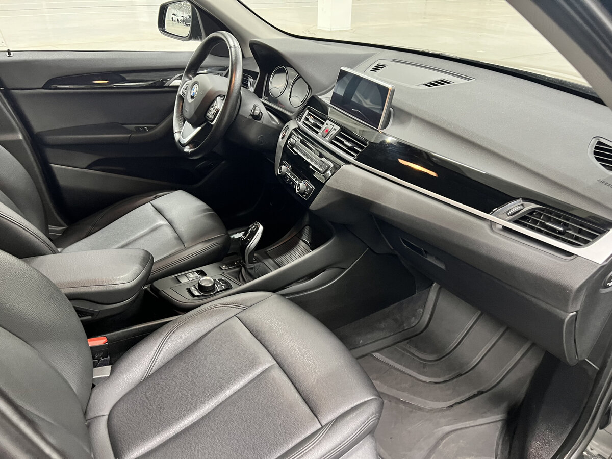 BMW X1 20i xDrive II (F48) Рестайлинг, 2021 Фото №11