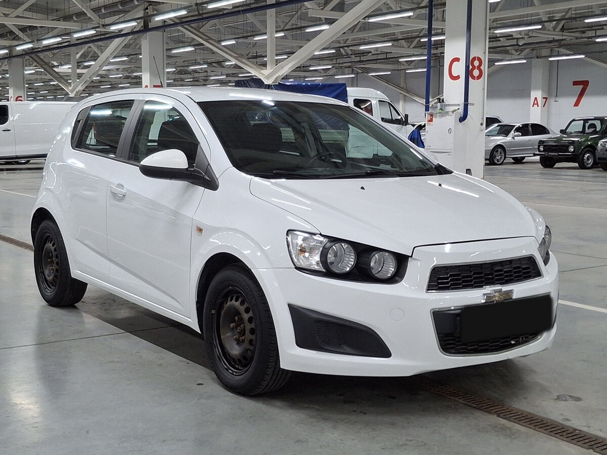 Chevrolet Aveo II, 2015 - 65 745 км. | Фото №3