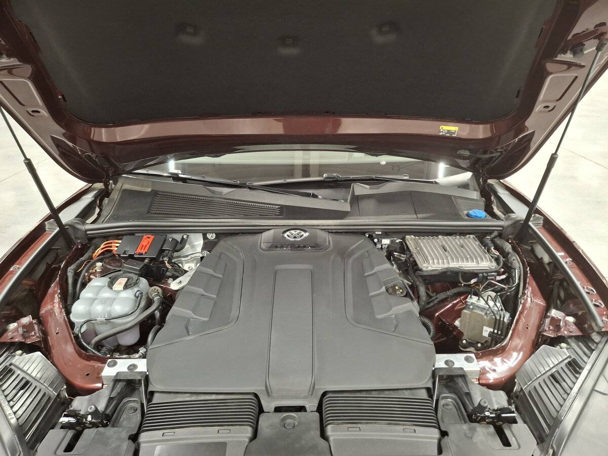 Volkswagen Touareg III, 2020 Фото №9