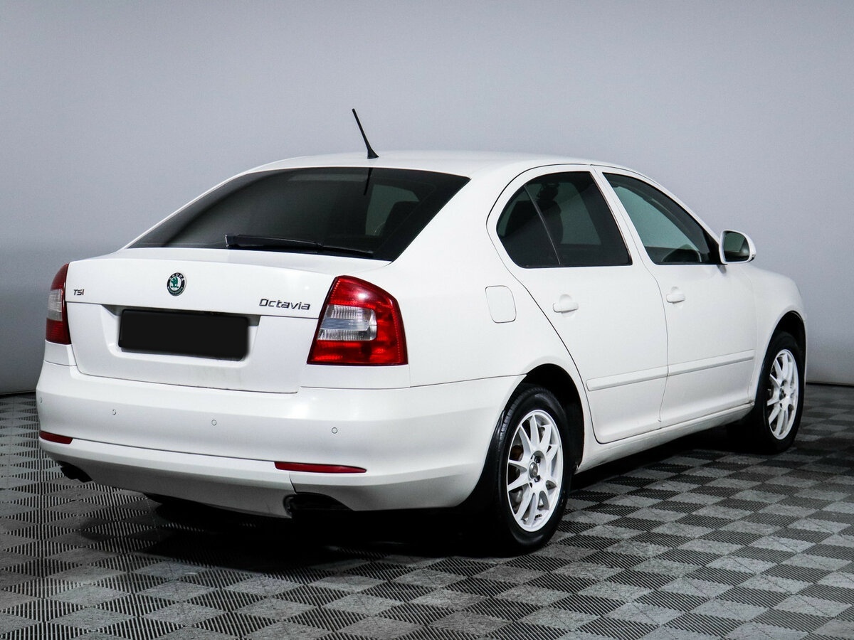 Skoda Octavia DSG7 II (A5) Рестайлинг, 2011 - 187 647 км. | Фото №4