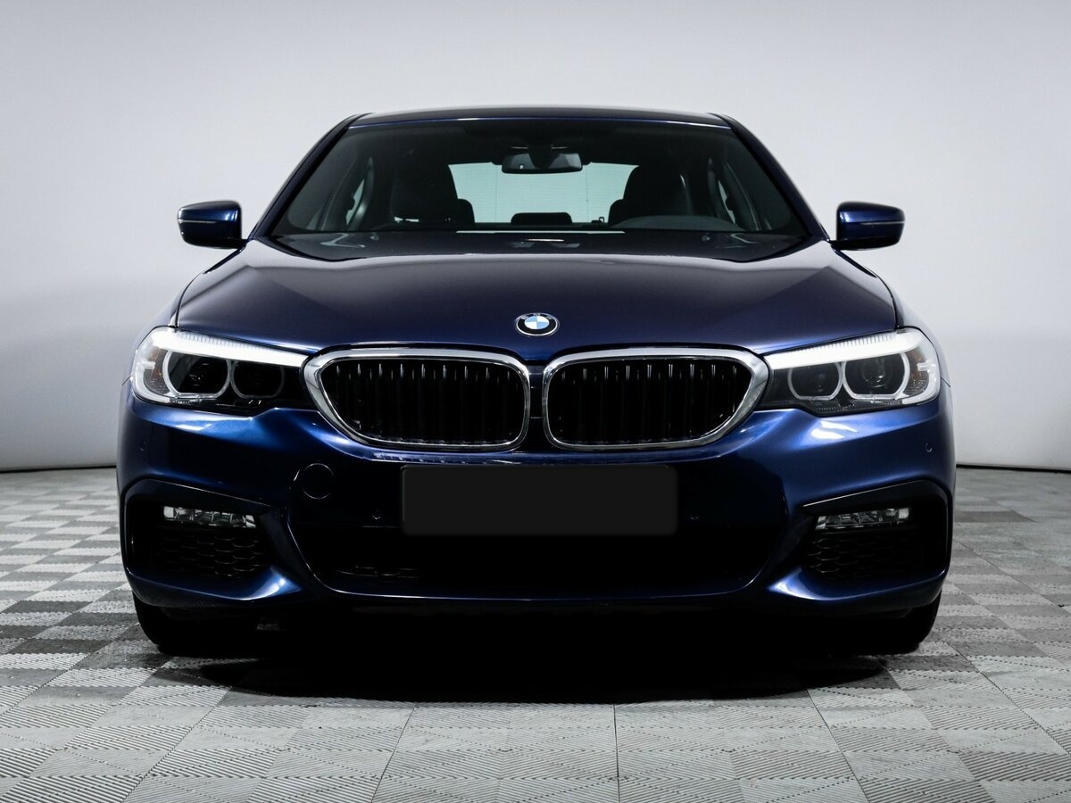 BMW 5 серии 520d xDrive VII (G30/G31), 2018 - 49 685 км. | Фото №2