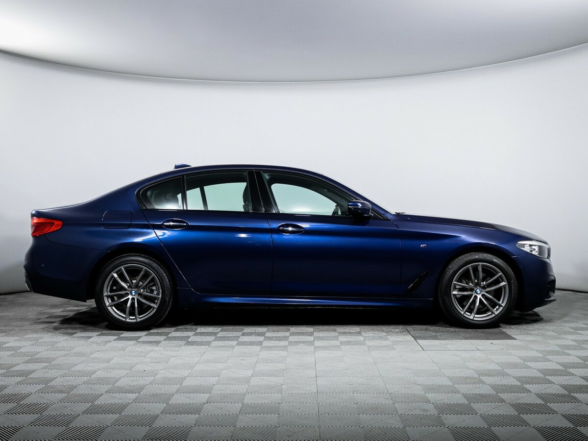 BMW 5 серии 520d xDrive VII (G30/G31), 2018 - 49 685 км. | Фото №4