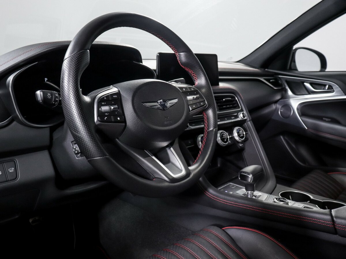 Genesis G70 I Рестайлинг, 2022 Фото №11