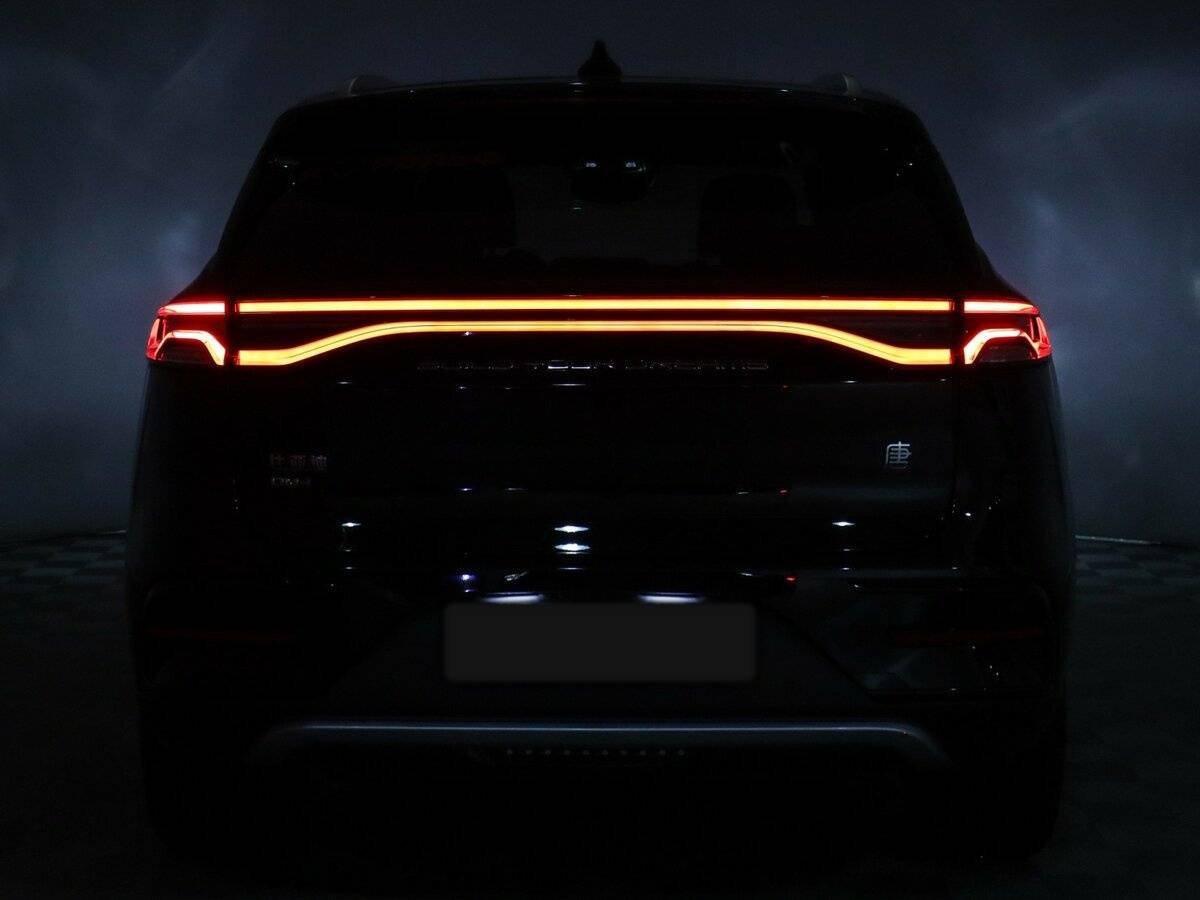 BYD Tang DM-p II Рестайлинг 2, 2023 Фото №25