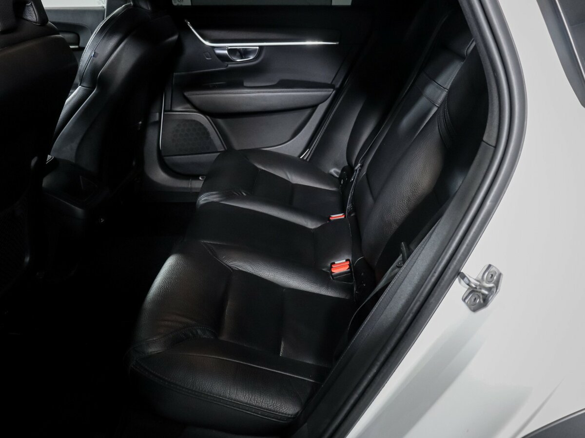 Volvo V90 Cross Country I, 2019 Фото №10