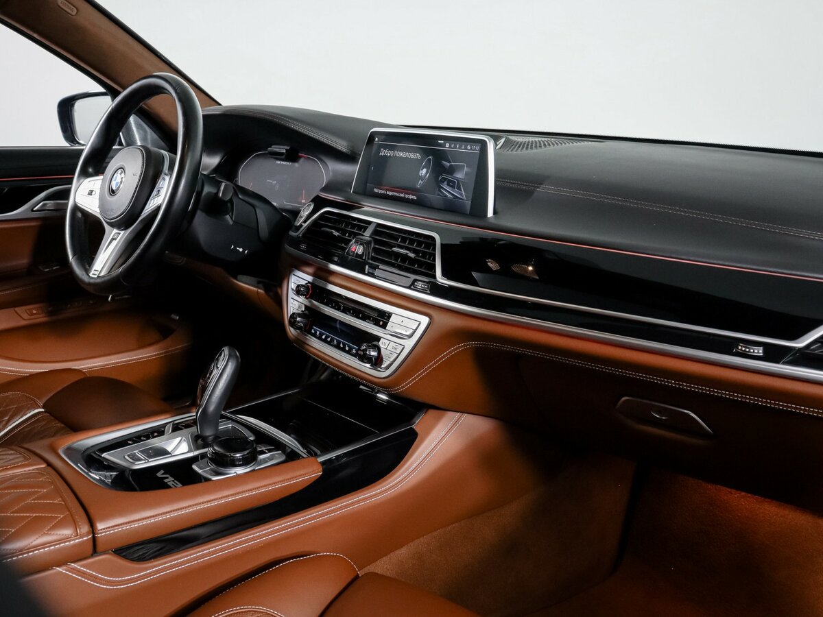 BMW 7 серии Long M760Li xDrive VI (G11/G12) Рестайлинг, 2021 - 120 306 км. | Фото №7