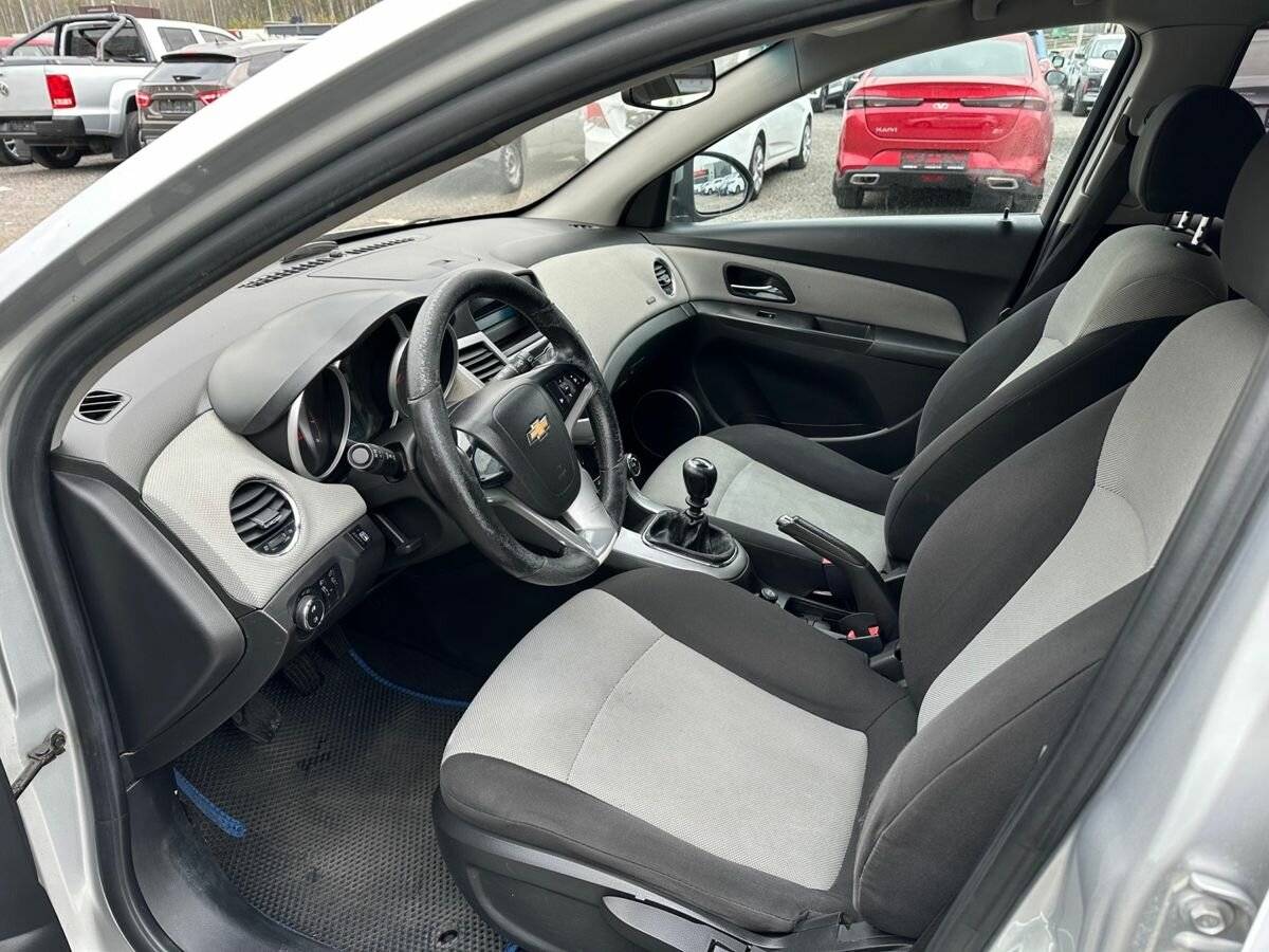 Chevrolet Cruze I Рестайлинг, 2012 - 387 000 км. | Фото №5