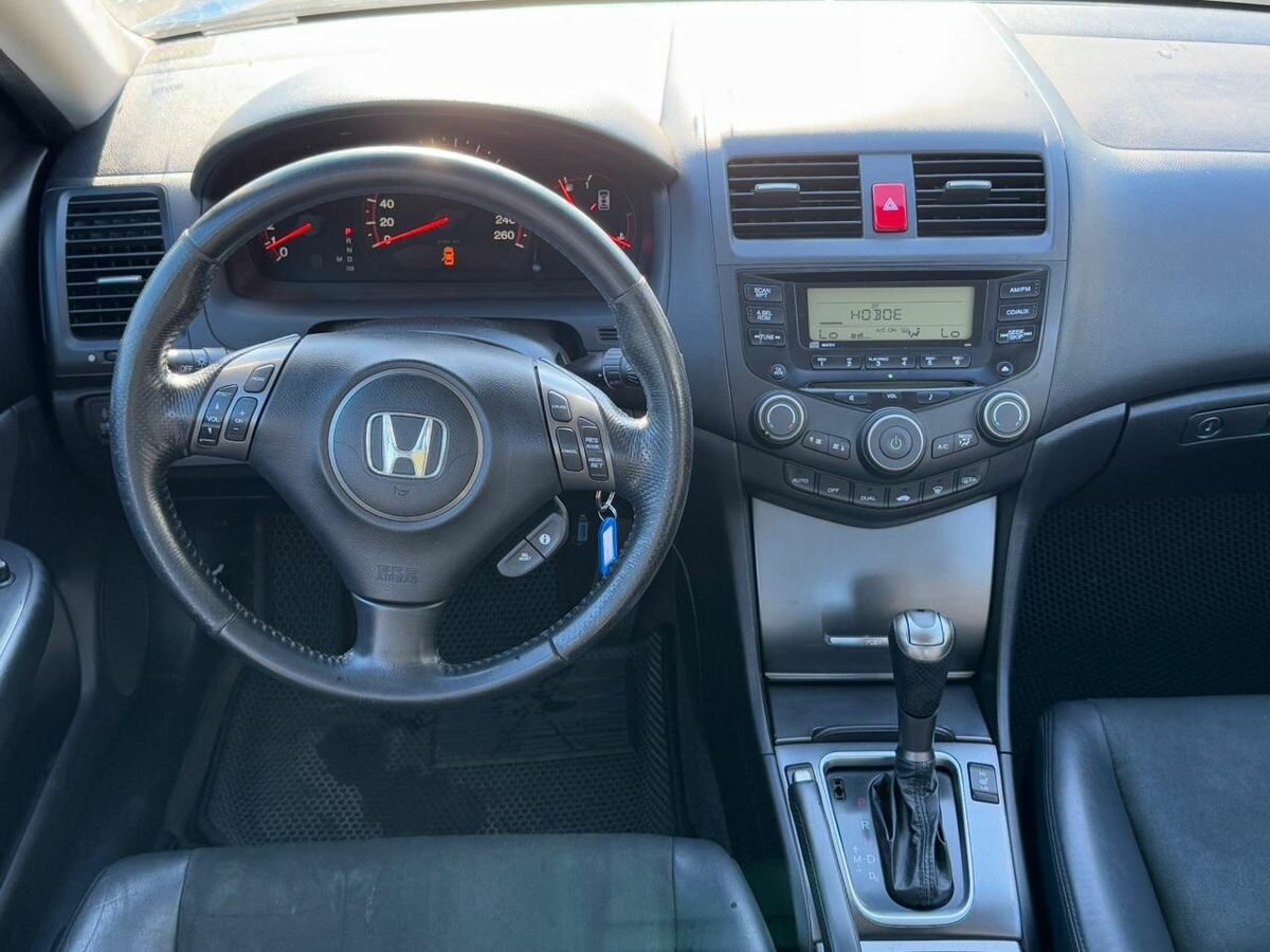 Honda Accord Sport VII Рестайлинг, 2006 Фото №9