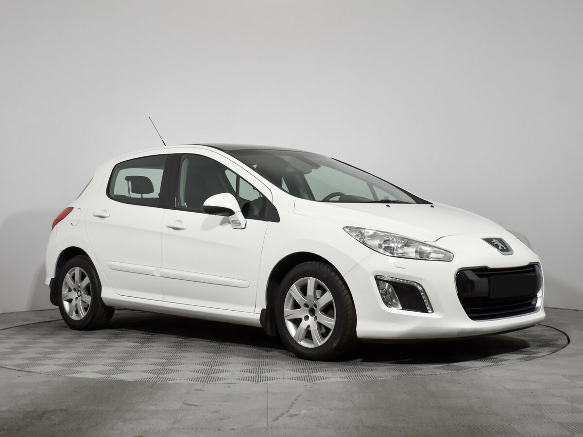 Peugeot 308 I Рестайлинг, 2011 - 147 182 км. | Фото №3