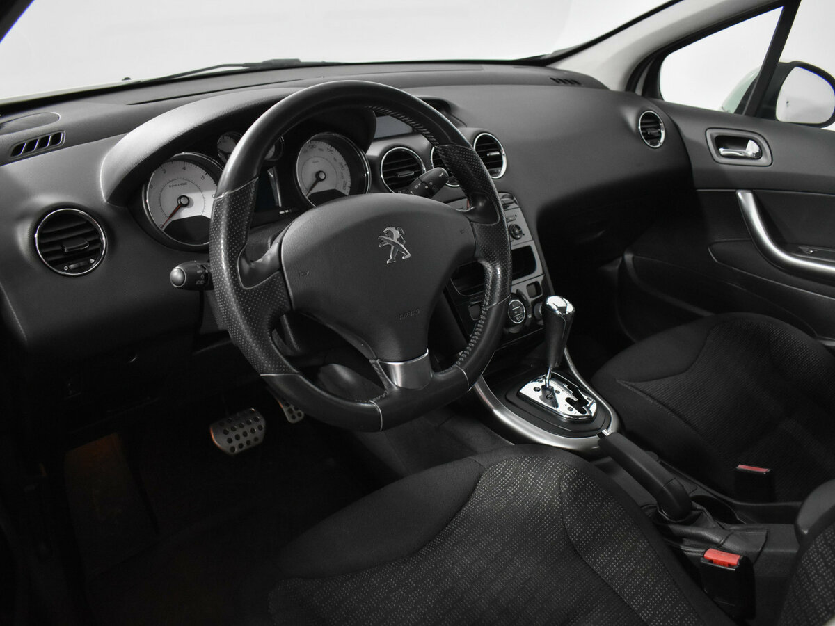 Peugeot 308 I Рестайлинг, 2011 - 147 182 км. | Фото №7