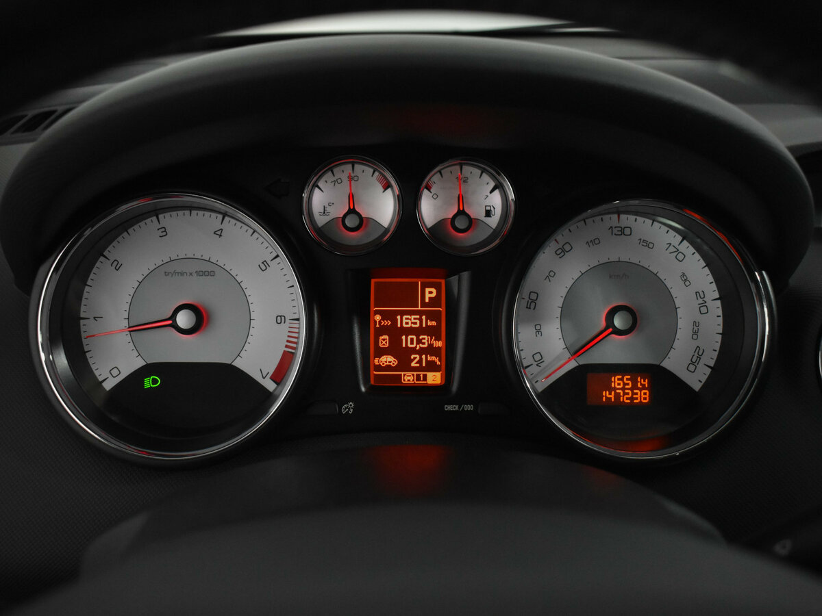 Peugeot 308 I Рестайлинг, 2011 Фото №15