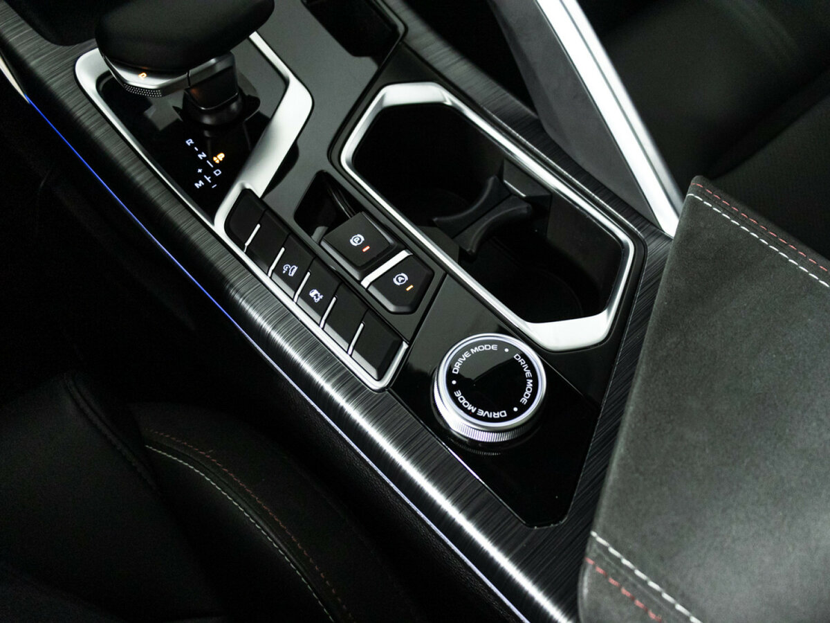 Geely Tugella I Рестайлинг, 2023 Фото №19