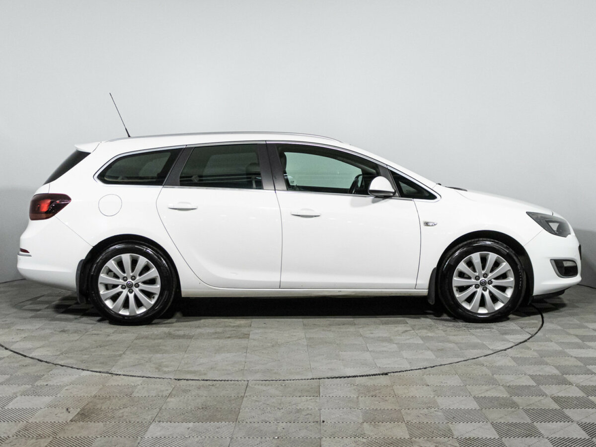 Opel Astra J Рестайлинг, 2014 - 164 624 км. | Фото №4