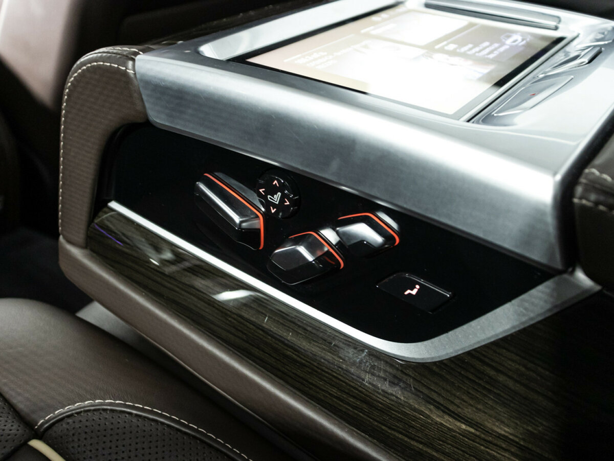 BMW 7 серии Long 730Ld xDrive VI (G11/G12) Рестайлинг, 2019 Фото №14