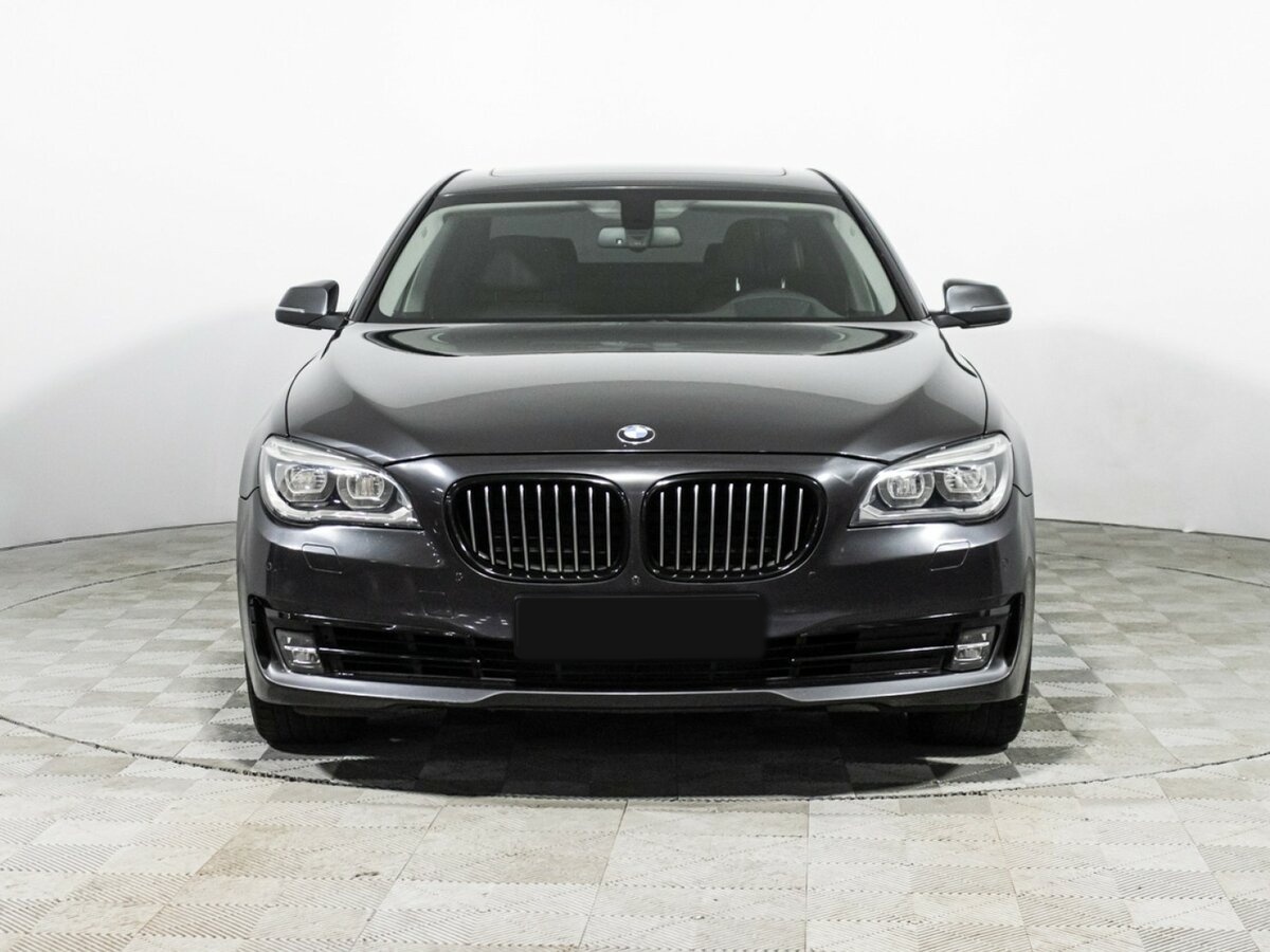 BMW 7 серии 740d xDrive V (F01/F02/F04) Рестайлинг, 2013 - 161 681 км. | Фото №2