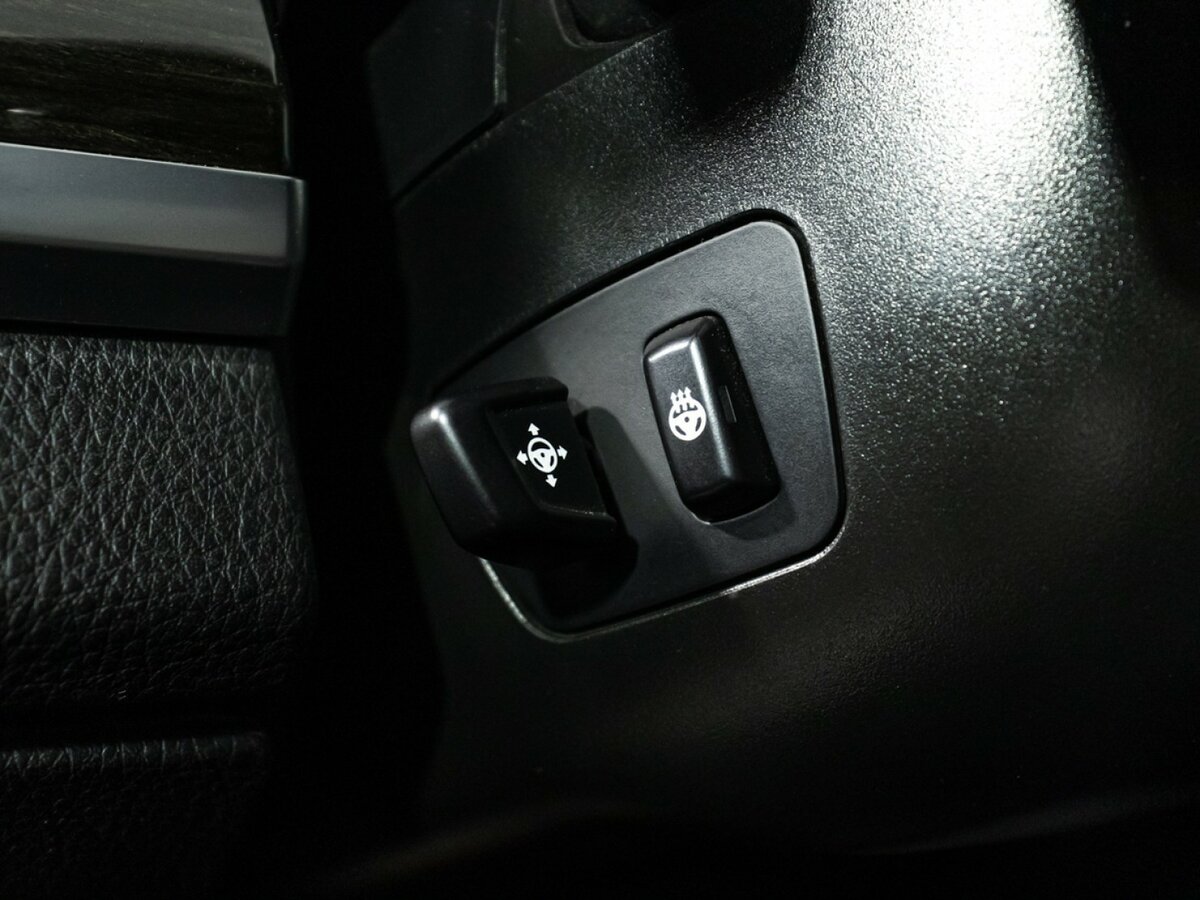 BMW 7 серии 740d xDrive V (F01/F02/F04) Рестайлинг, 2013 Фото №22