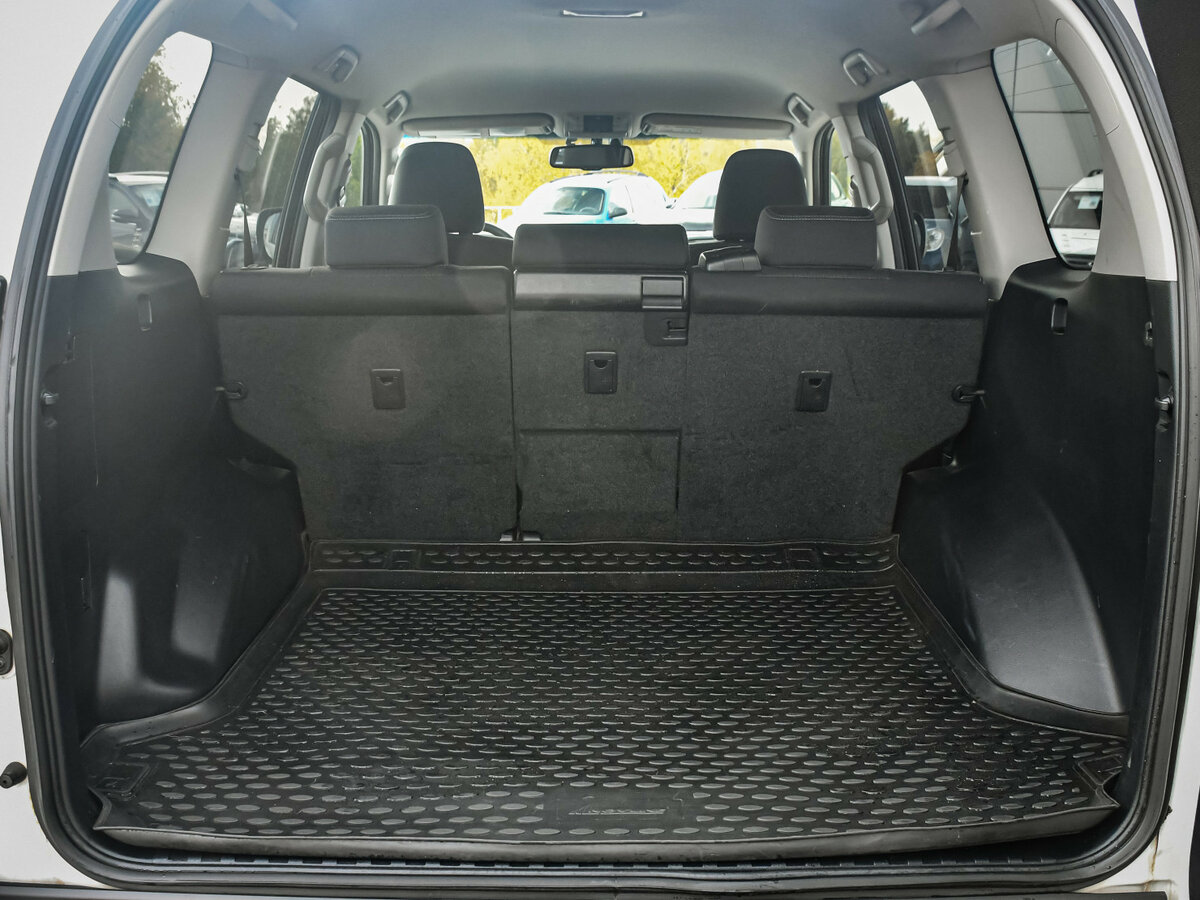 Toyota Land Cruiser Prado 150 Series Рестайлинг 1, 2015 Фото №14