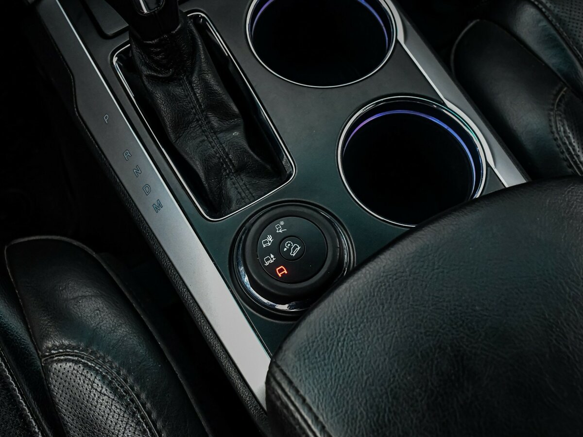 Ford Explorer V, 2012 Фото №16