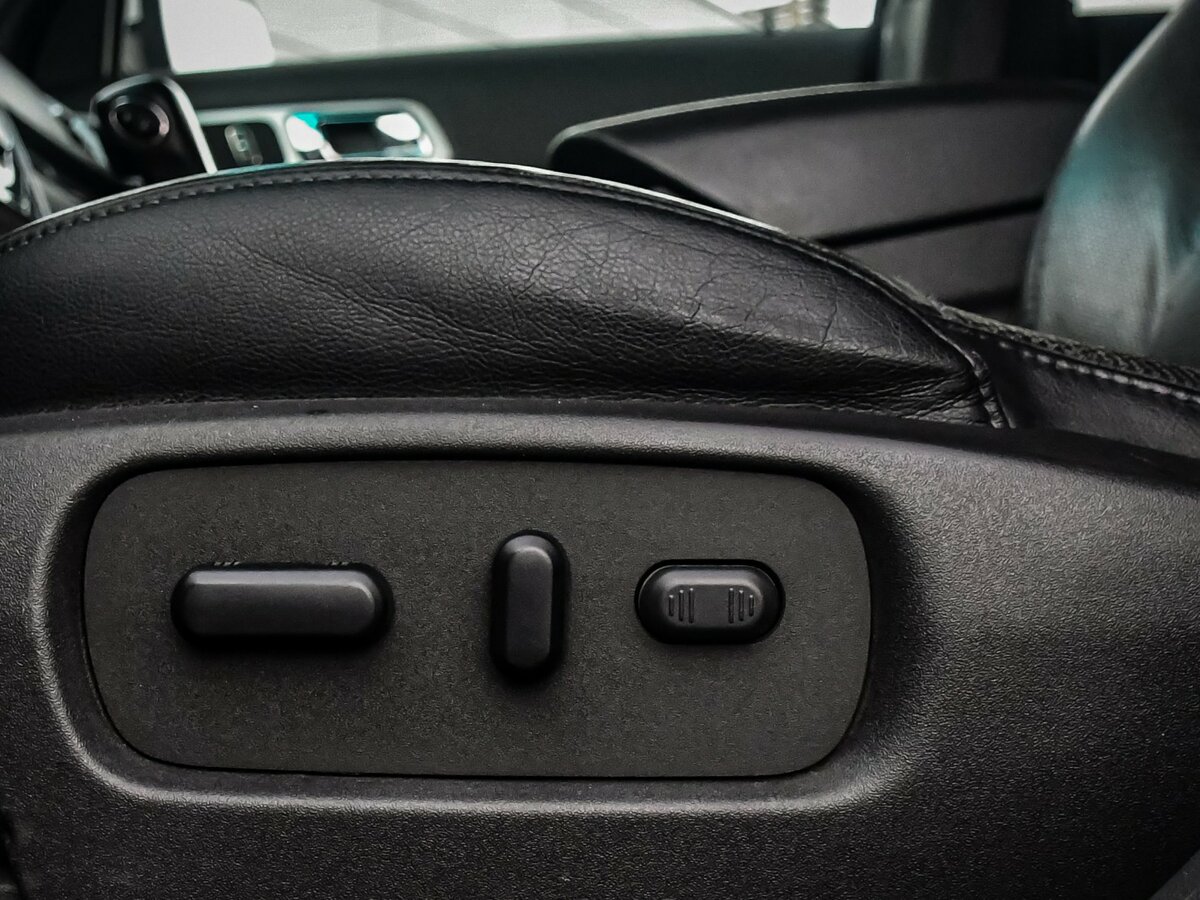 Ford Explorer V, 2012 Фото №17