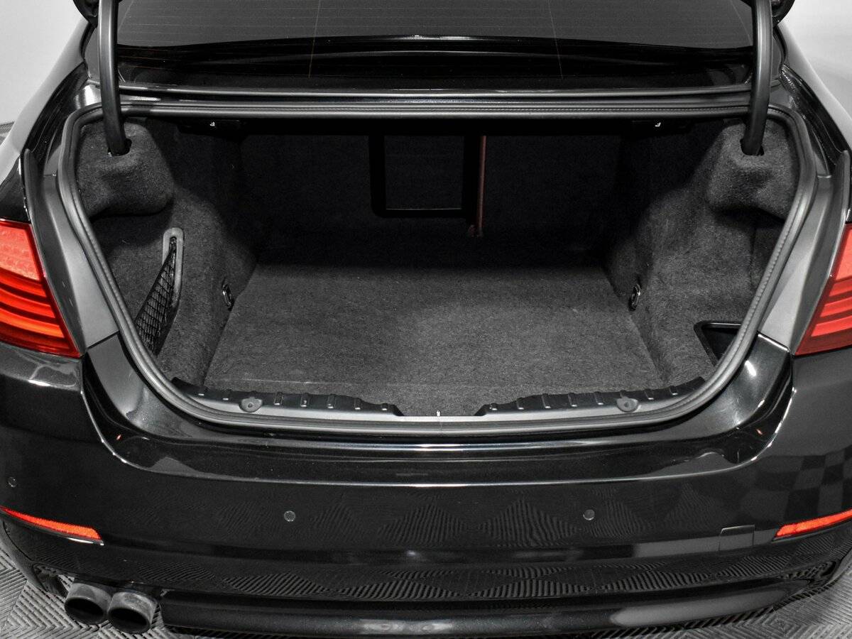 BMW 5 серии 520d VI (F10/F11/F07), 2011 Фото №20