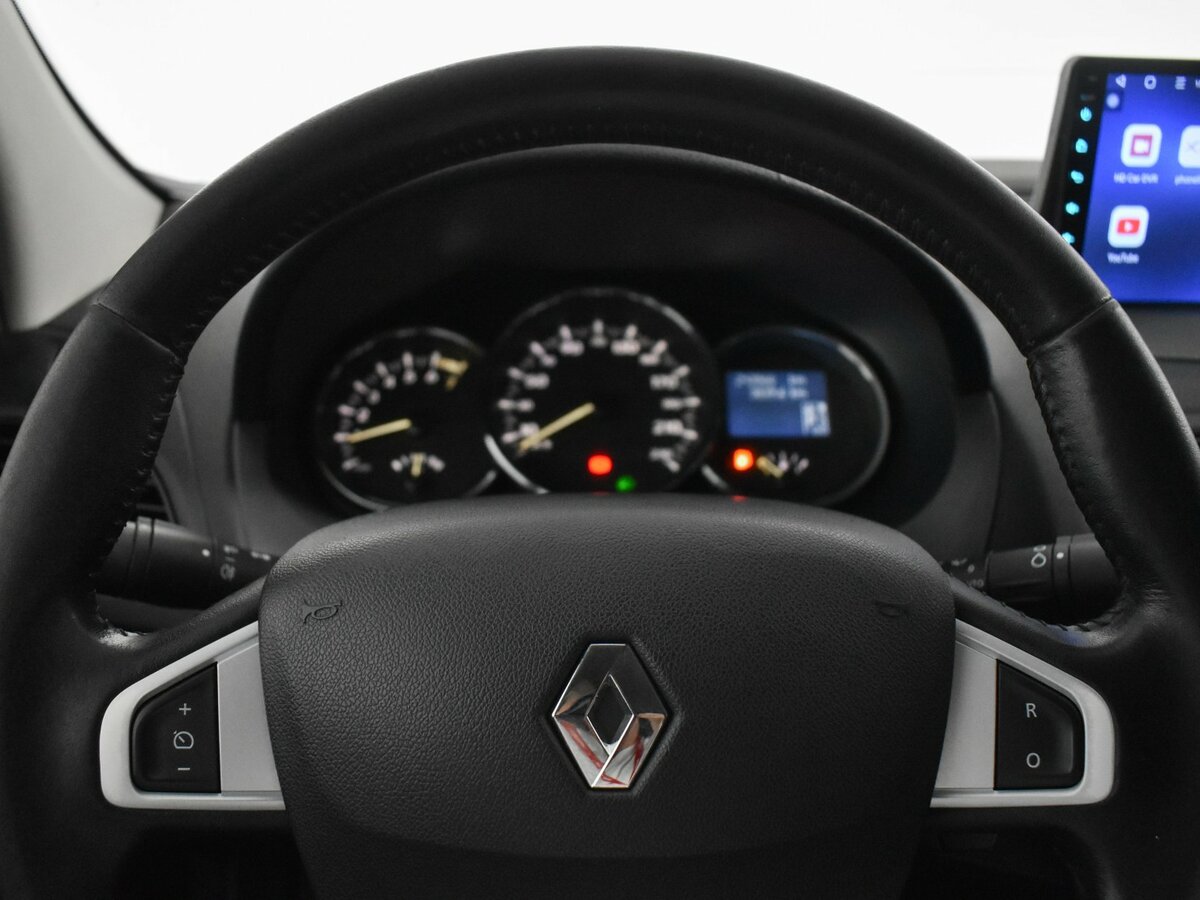 Renault Fluence I, 2011 Фото №16