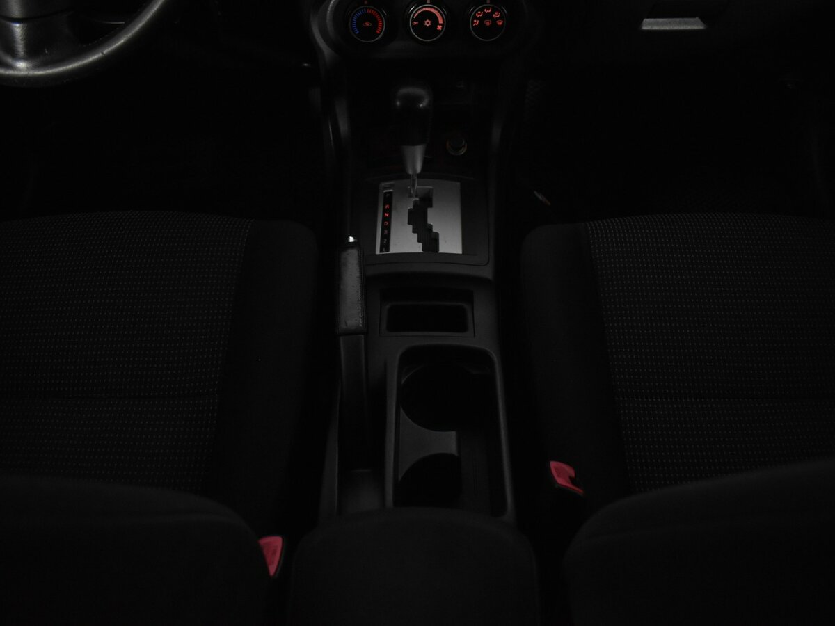 Mitsubishi Lancer X Рестайлинг, 2011 Фото №13