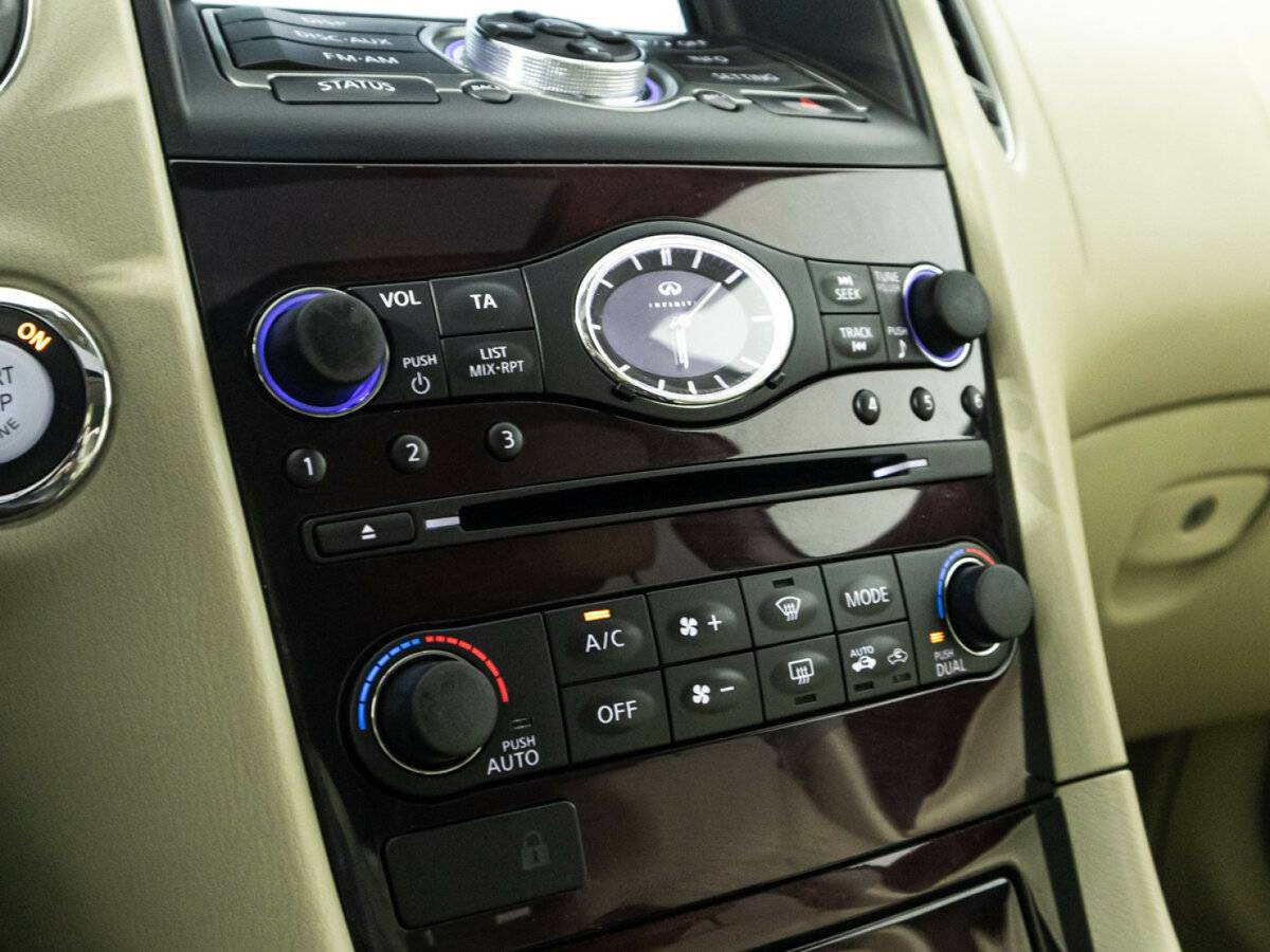 Infiniti QX50 I Рестайлинг, 2016 Фото №14