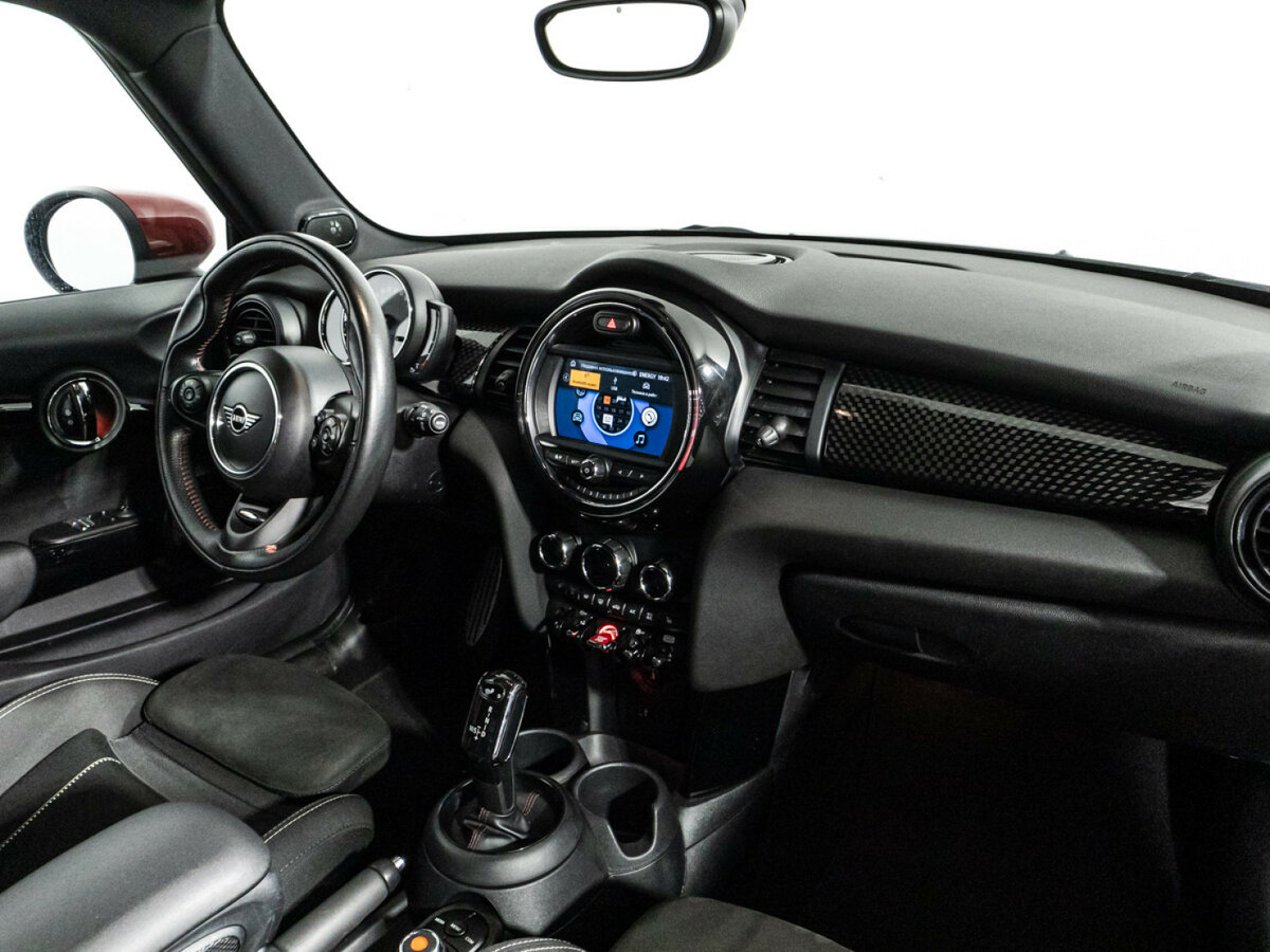 Mini Hatch JCW III (F55/F56) Рестайлинг, 2020 Фото №9