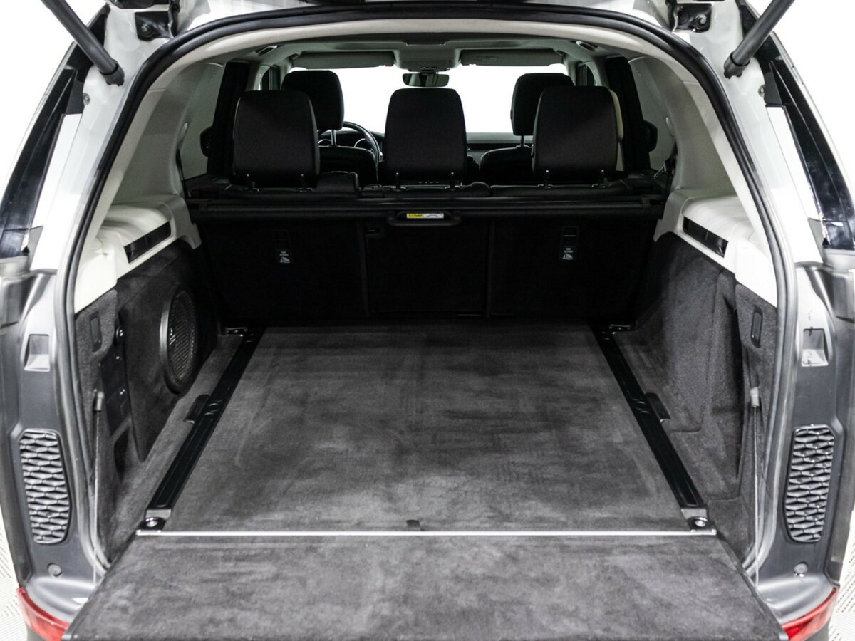 Land Rover Discovery V, 2017 Фото №14