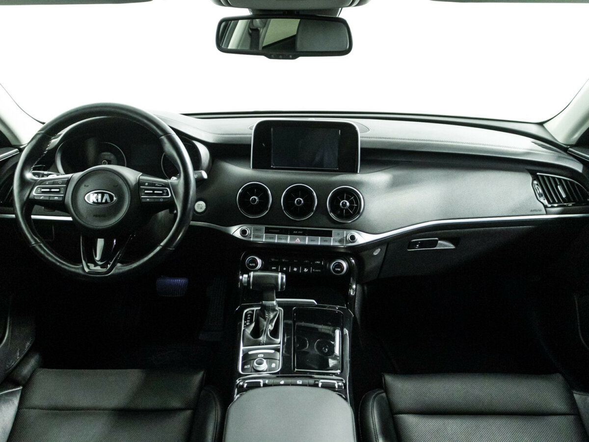 Kia Stinger I, 2018 Фото №13