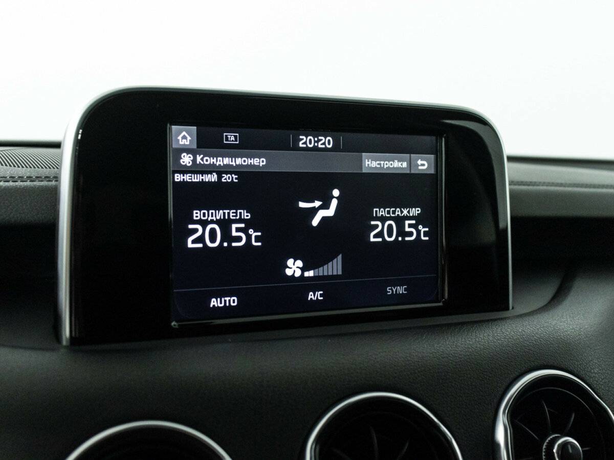 Kia Stinger I, 2018 Фото №15