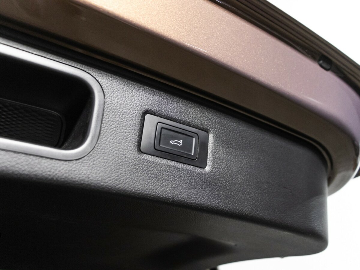 Voyah Free I Рестайлинг, 2023 Фото №23