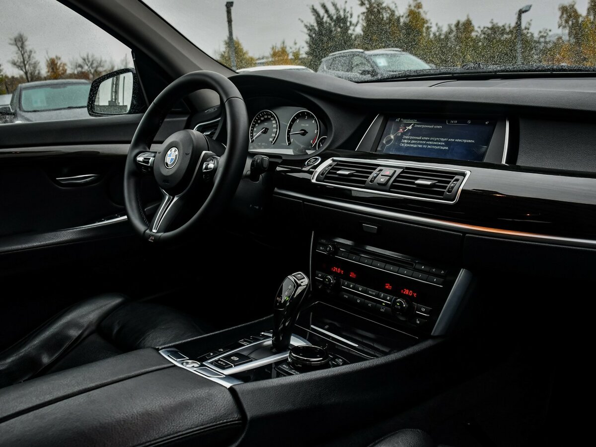 BMW 5 серии Gran Turismo 530d xDrive VI (F10/F11/F07) Рестайлинг, 2014 Фото №11