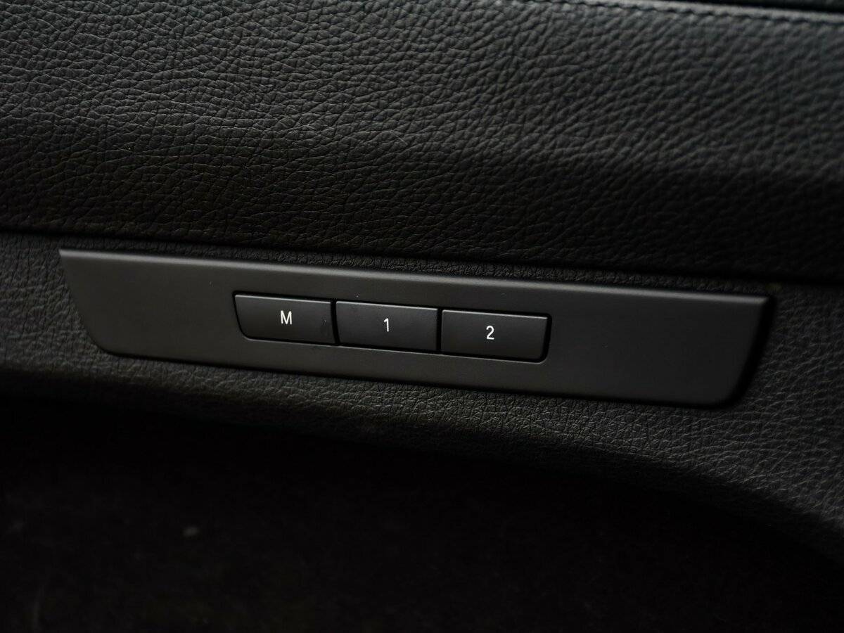 BMW 5 серии Gran Turismo 530d xDrive VI (F10/F11/F07) Рестайлинг, 2014 Фото №16