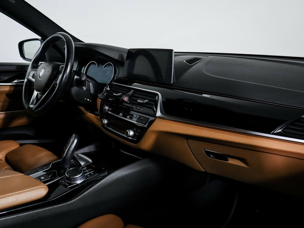 BMW 6 серии Gran Turismo 630d xDrive IV (G32), 2017 - 139 279 км. | Фото №6