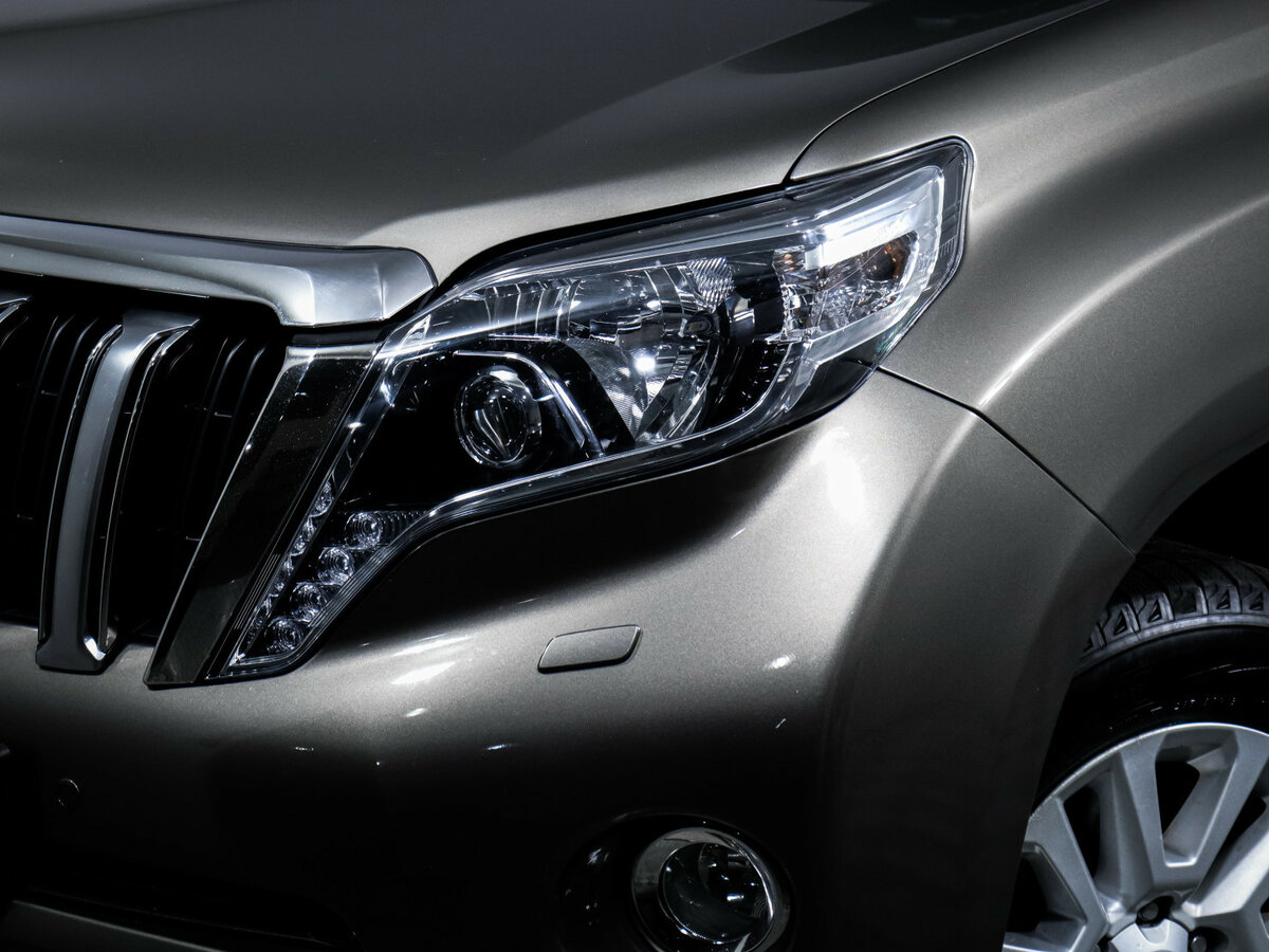 Toyota Land Cruiser Prado 6-speed 150 Series Рестайлинг 1, 2015 Фото №12