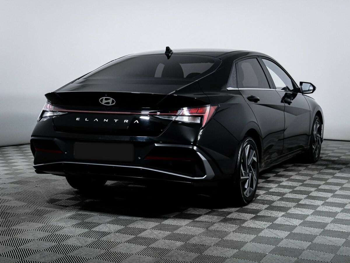 Hyundai Elantra VII (CN7) Рестайлинг, 2023 - 22 004 км. | Фото №4