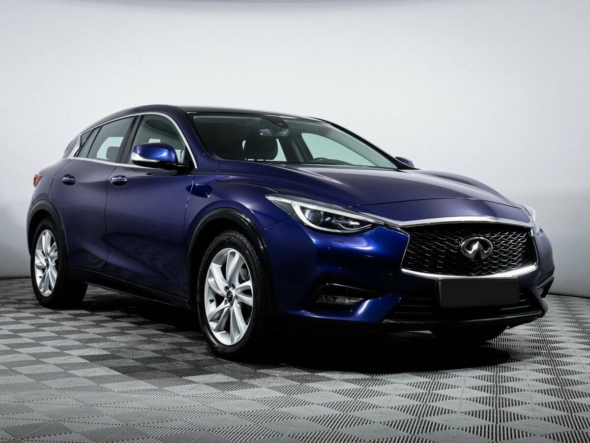 Infiniti Q30, 2017 - 72 061 км. | Фото №3
