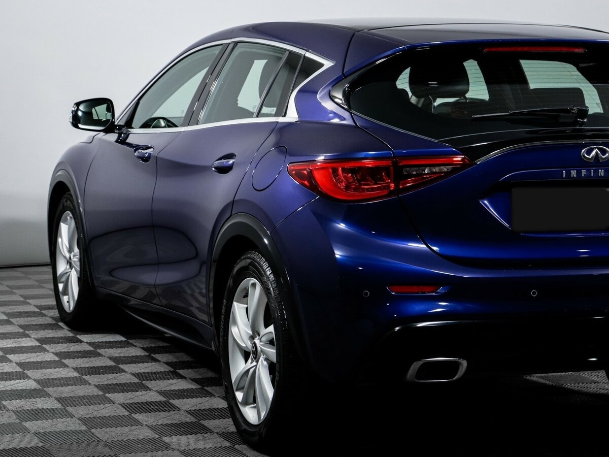 Infiniti Q30, 2017 Фото №14