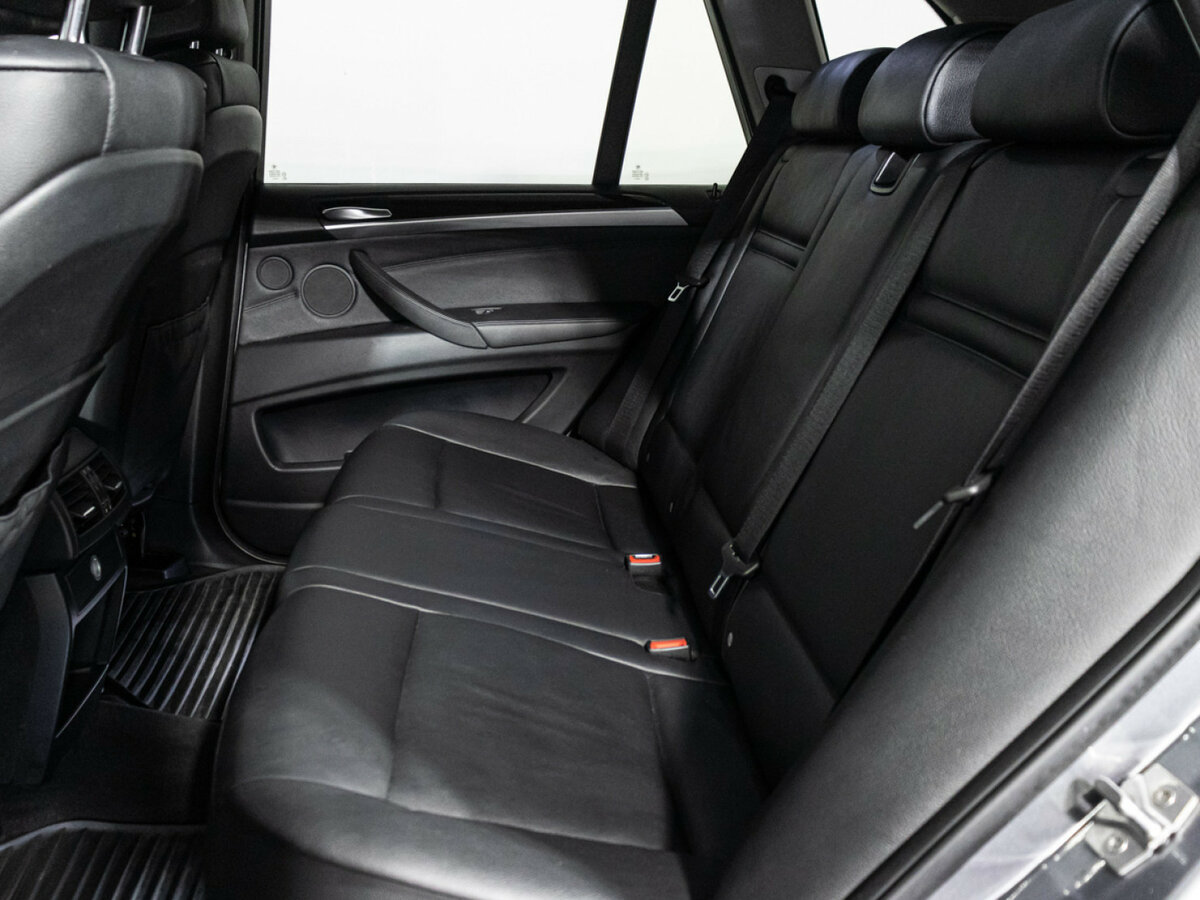 BMW X5 35i II (E70) Рестайлинг, 2010 Фото №9